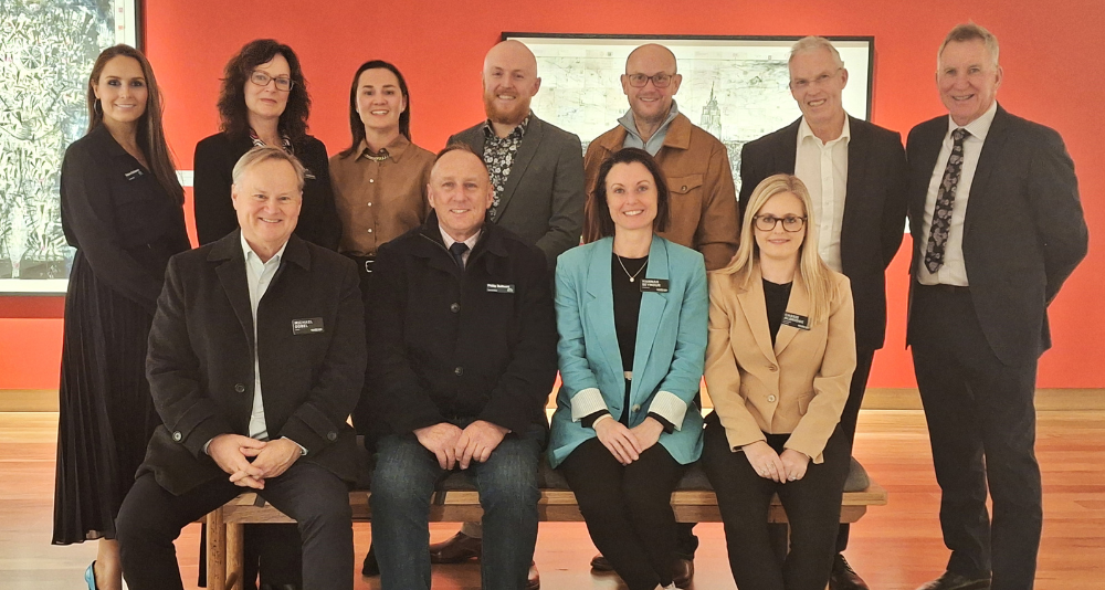 Representatives from Albury and Wodonga Councils